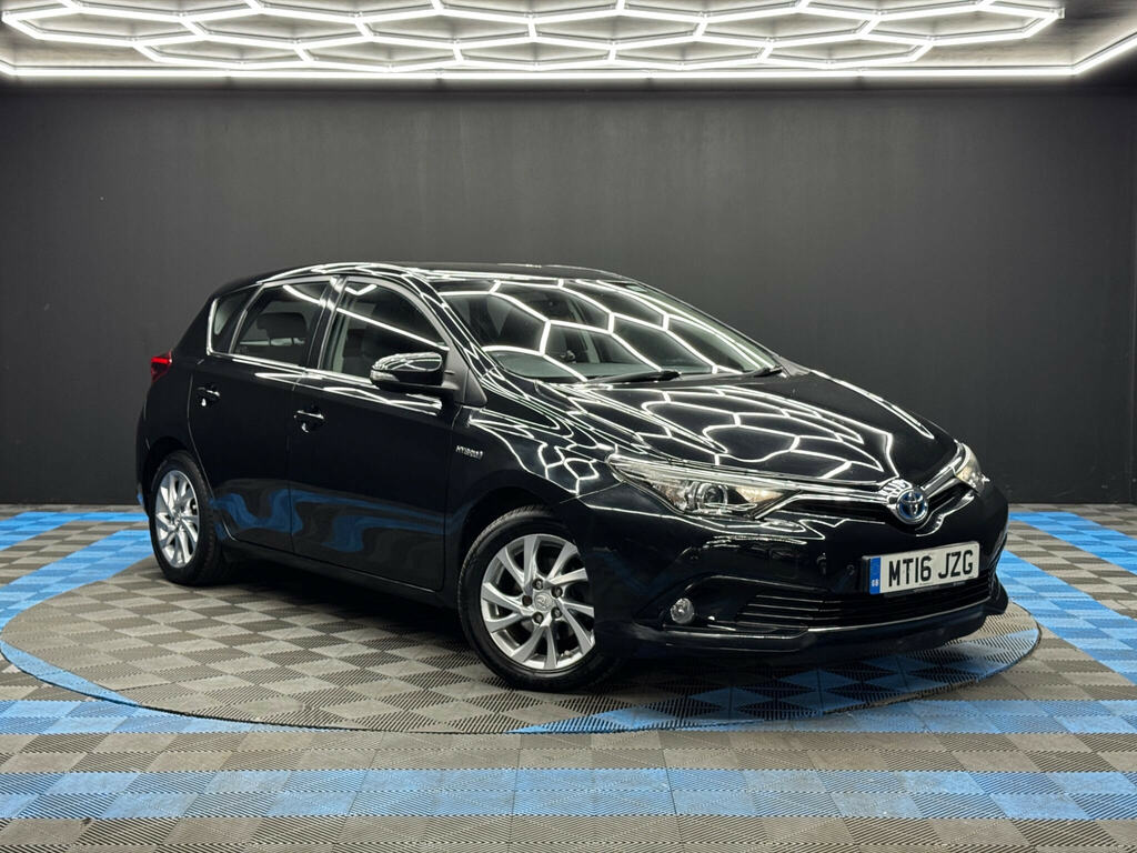 Toyota Auris 1.8 Vvt-h Business Edition Cvt Euro 6 Ss Black