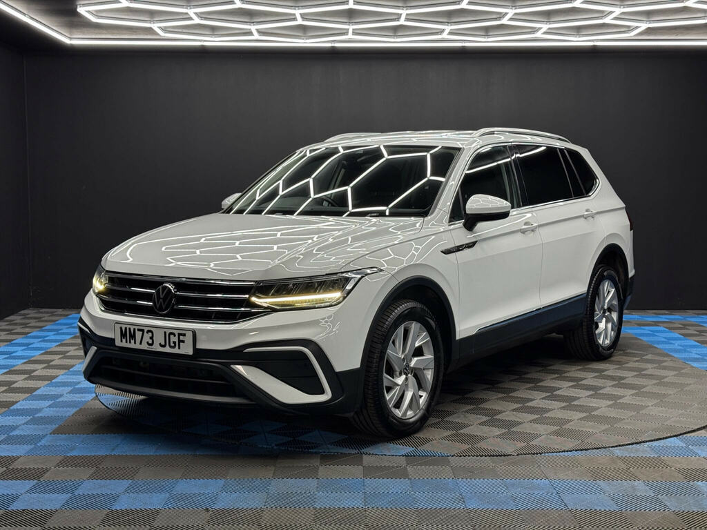 Volkswagen Tiguan Allspace 1.5 Tsi Life Dsg Euro 6 Ss MM73JGF White #3