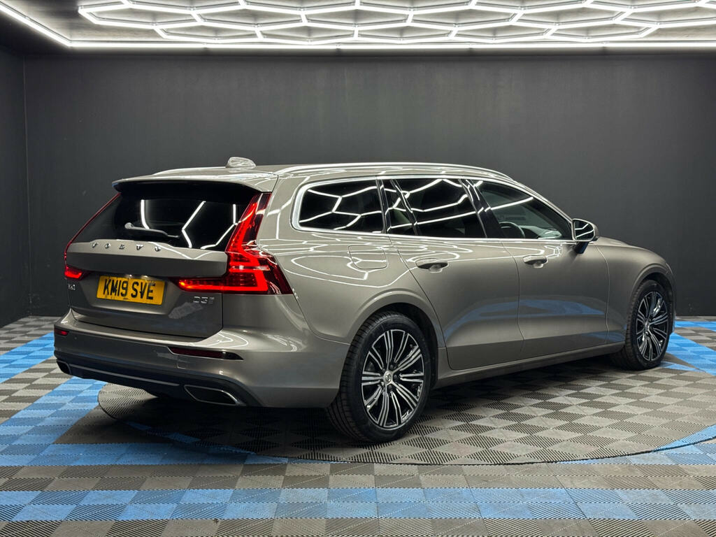 Volvo V60 2.0 D3 Inscription Plus Euro 6 Ss KM19SVE Grey #5