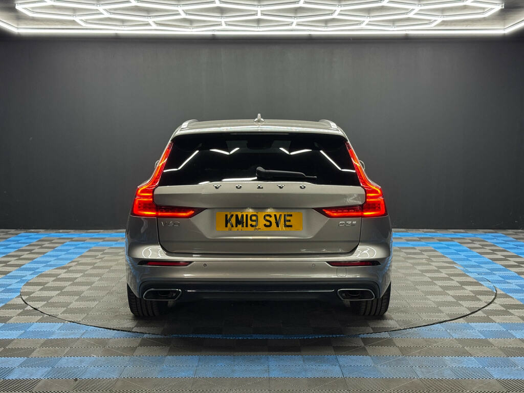 Volvo V60 2.0 D3 Inscription Plus Euro 6 Ss KM19SVE Grey #6
