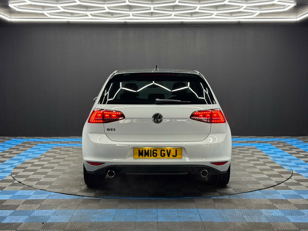 Volkswagen Golf 2.0 Tsi Bluemotion Tech Gti Launch Euro 6 Ss White #6