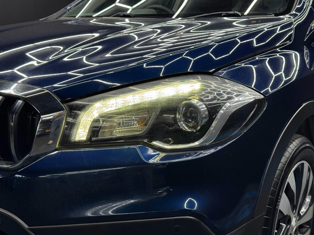Suzuki SX4 S Cross Hatchback Blue #42