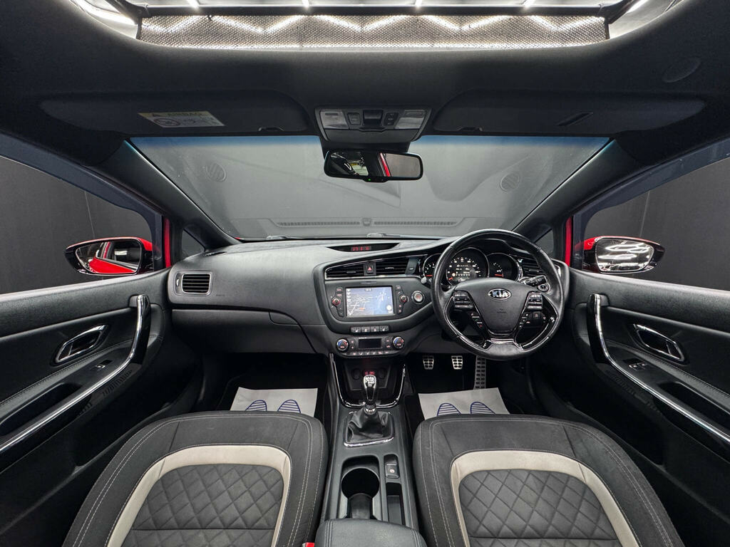 Kia Proceed 1.6 Crdi Gt-line S Isg 134 Bhp White #15
