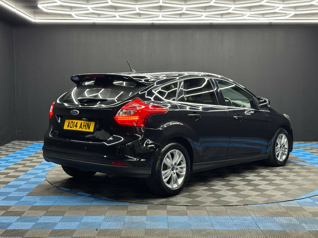 Ford Focus 1.6 Titanium Navigator Powershift Euro 5 Black #5