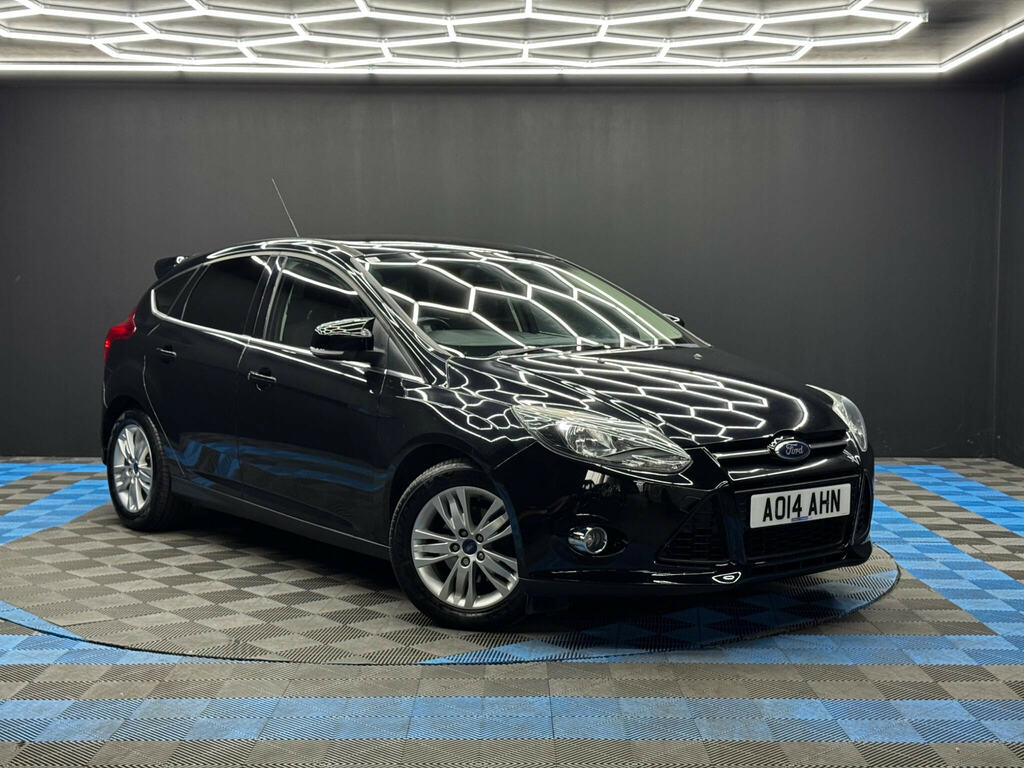 Ford Focus 1.6 Titanium Navigator Powershift Euro 5 Black