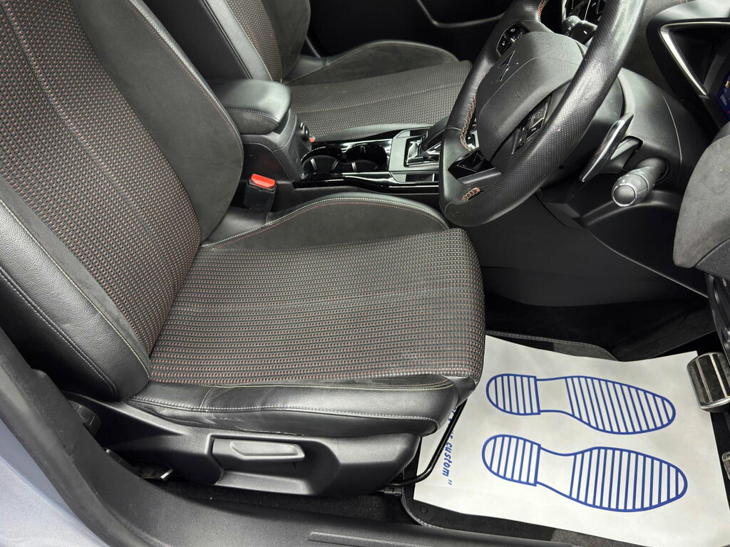DS DS 3 Crossback 1.2 Puretech Prestige Crossback Eat8 Euro 6 Ss Purple #13
