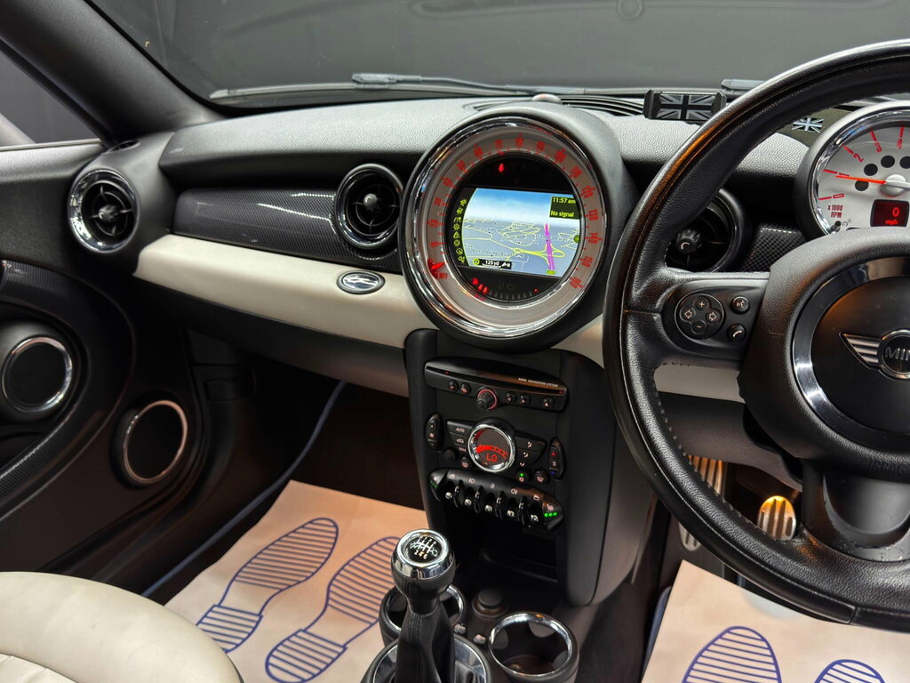 Mini Coupe Coupe 1.6 Cooper S Coupe 201161 White #21
