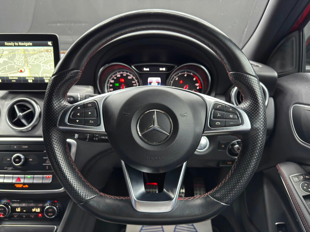 Mercedes-Benz GLA Class Ml250 Amg Sport Bluetec White #19