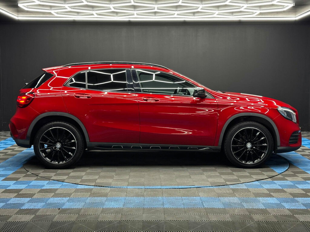 Mercedes-Benz GLA Class 2.1 Gla200d Amg Line Premium Euro 6 Ss Red #4
