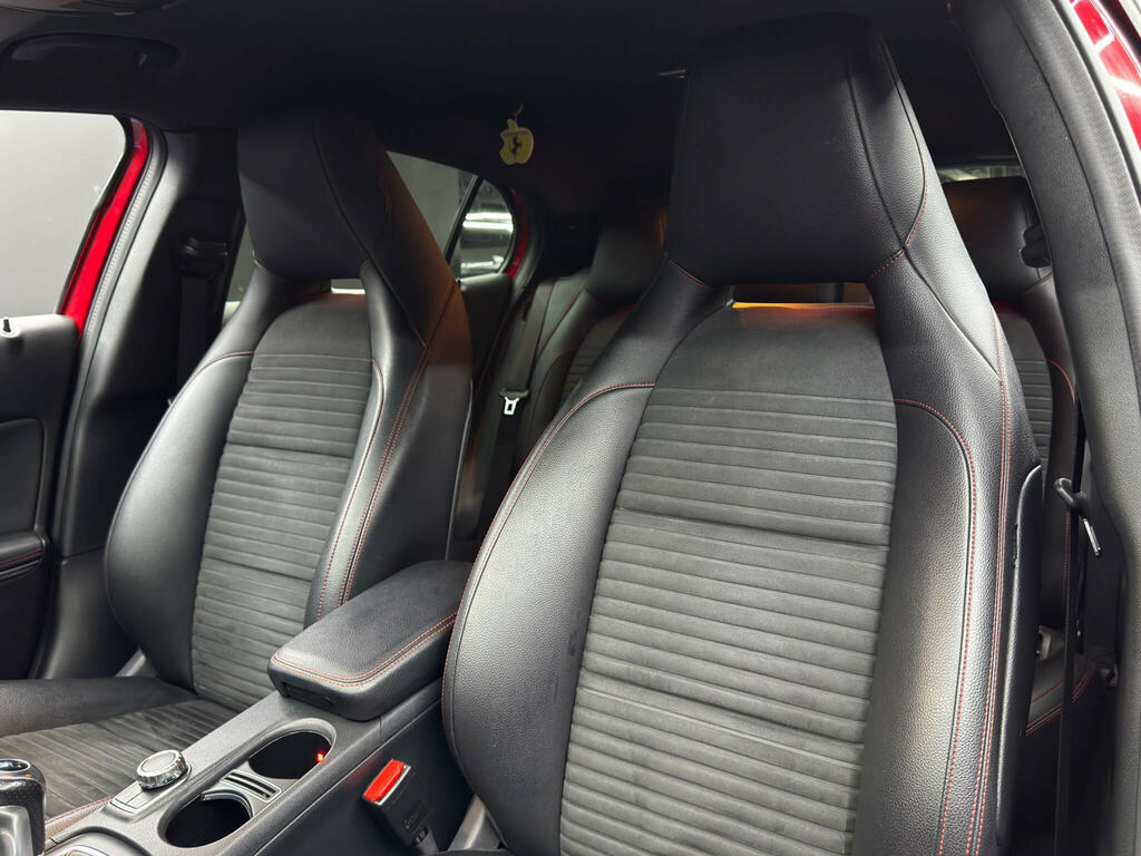 Mercedes-Benz GLA Class Ml250 Amg Sport Bluetec White #14