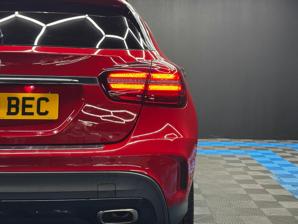 Mercedes-Benz GLA Class Ml250 Amg Sport Bluetec White #43