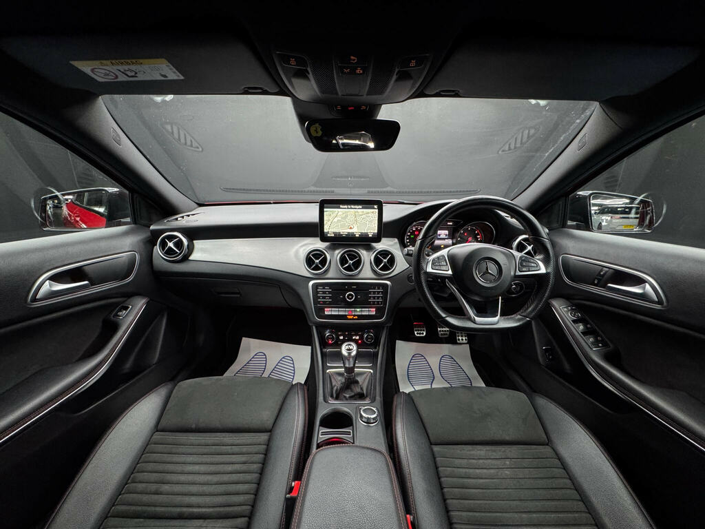 Mercedes-Benz GLA Class Ml250 Amg Sport Bluetec White #17