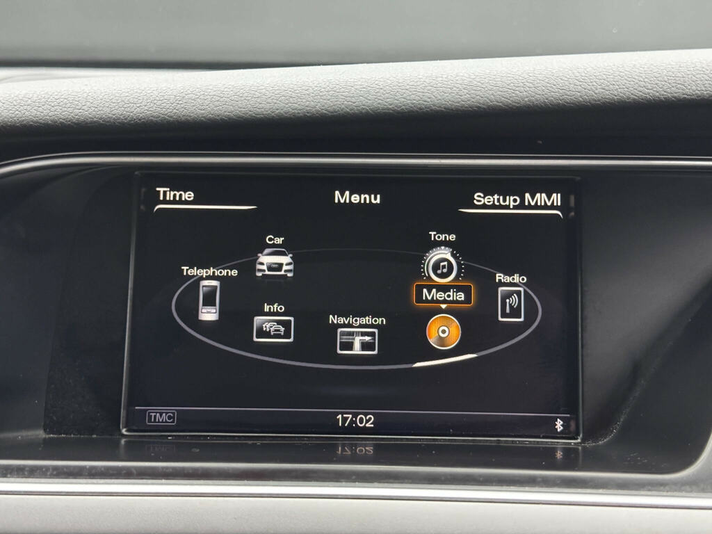 Audi A4 Saloon 2.0 Tdi Black Edition 201414 White #30