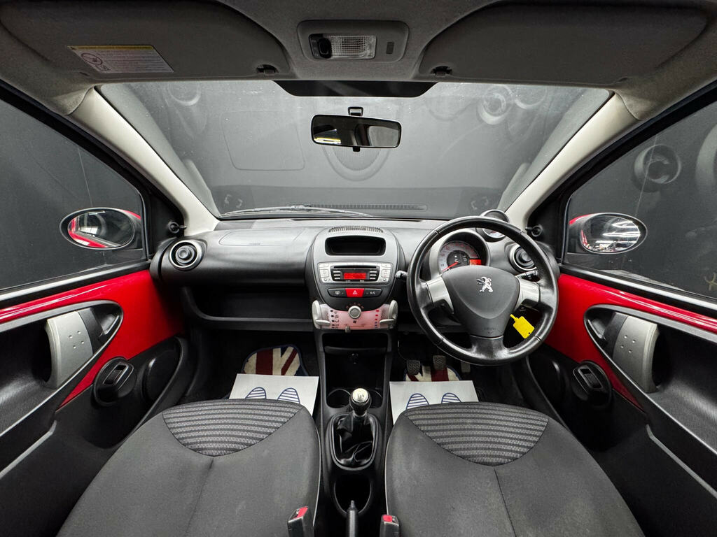 Peugeot 107  Black #16