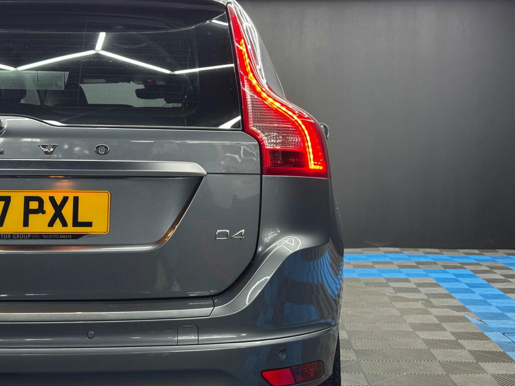 Volvo XC60  Black #41