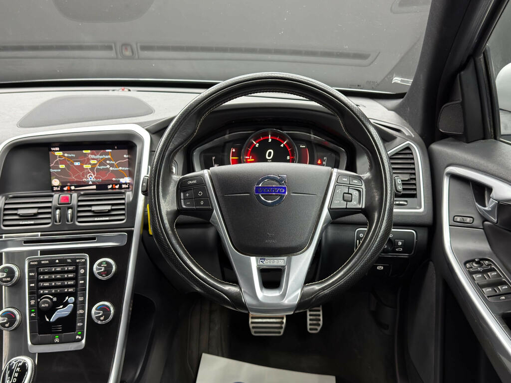 Volvo XC60  Black #17