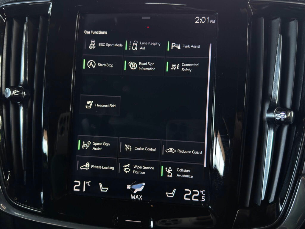 Volvo V90 R Design Plus Black #33