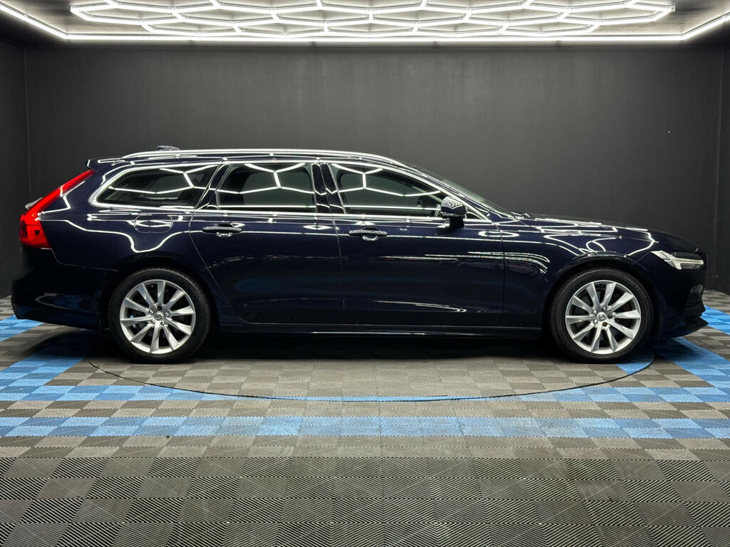 Volvo V90 2.0 T4 Gpf Momentum Euro 6 Ss Blue #4