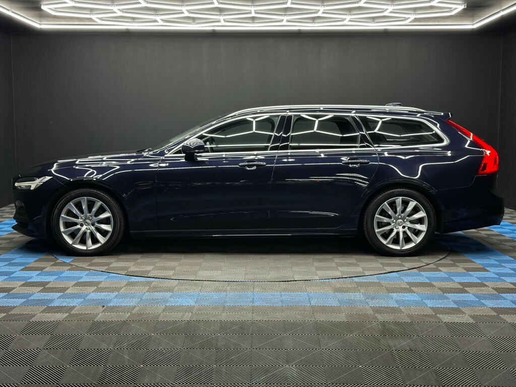 Volvo V90 R Design Plus Black #8