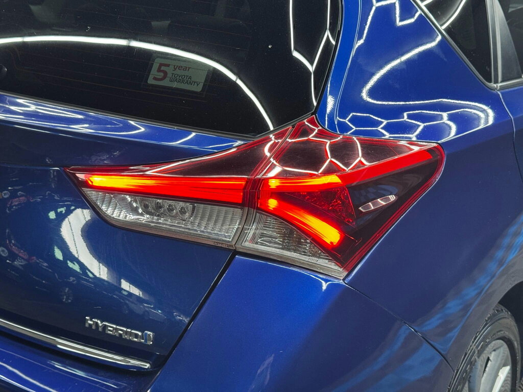 Toyota Auris 1.8L Excel Blue #40