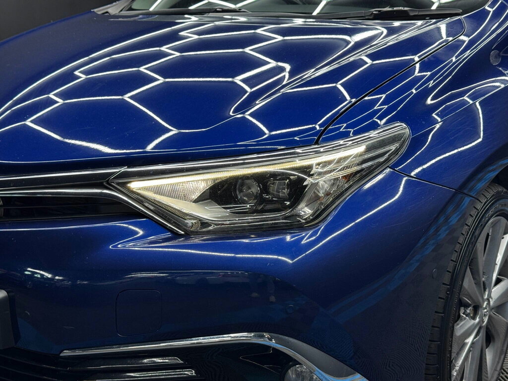 Toyota Auris 1.8L Excel Blue #42