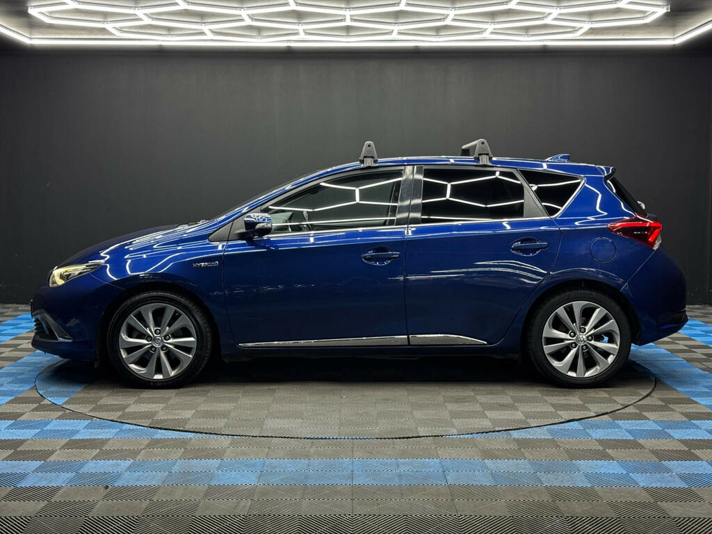 Toyota Auris 1.8L Excel Blue #8