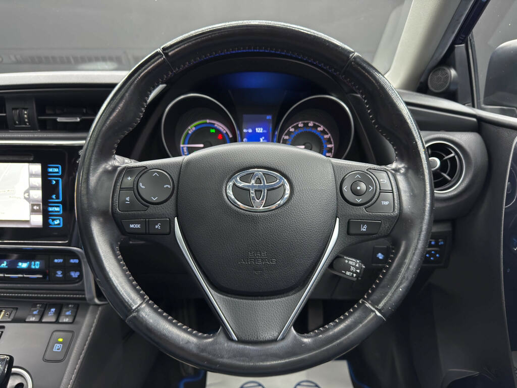 Toyota Auris 1.8L Excel Blue #17