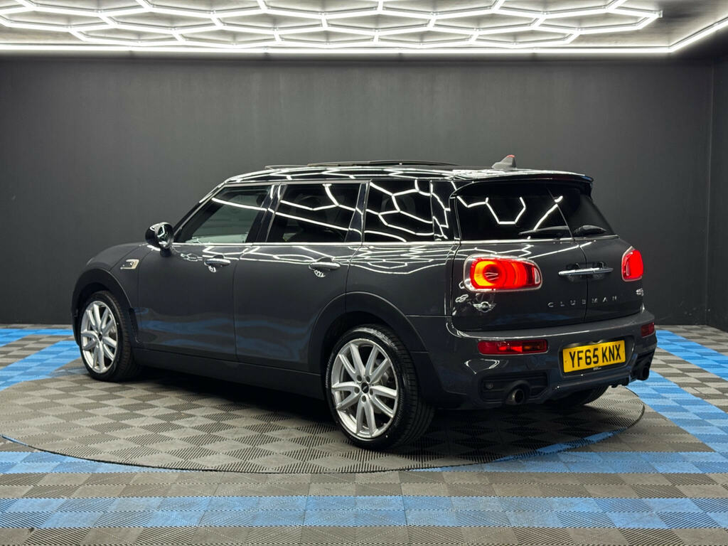 Mini Clubman Cooper Red #7