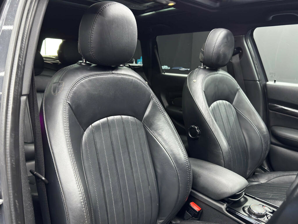 Mini Clubman Cooper Red #12