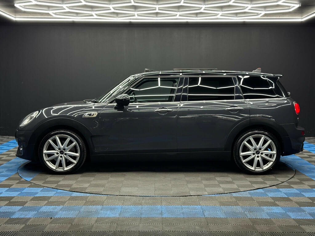 Mini Clubman Cooper Red #8