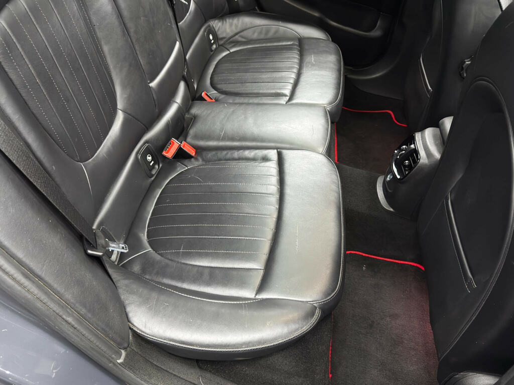 Mini Clubman Cooper Red #16