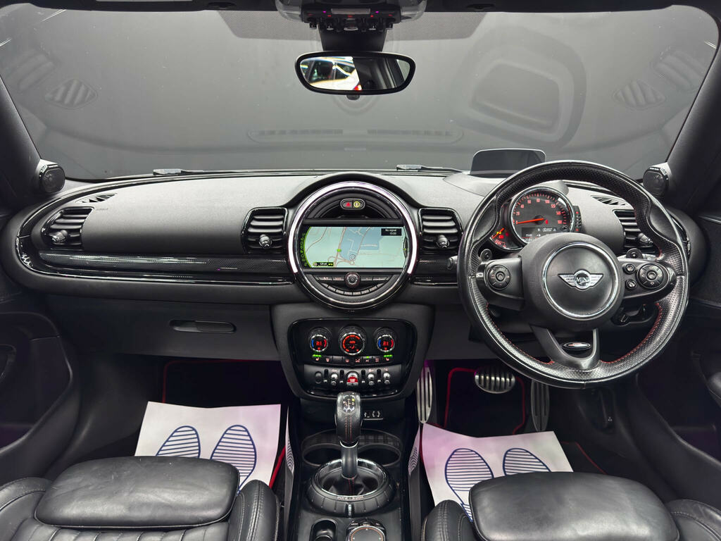 Mini Clubman Cooper Red #10