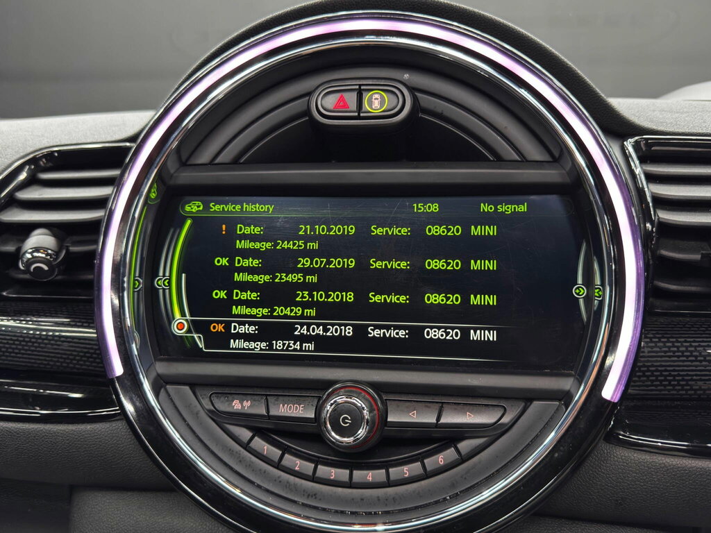 Mini Clubman Cooper Red #37