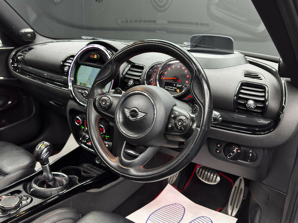 Mini Clubman Cooper Red #9