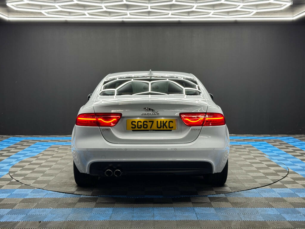 Jaguar XE 2.0D R-sport Euro 6 Ss White #6