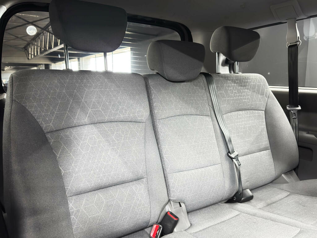 Hyundai I800 2.5 Crdi Se Nav 134 Bhp Silver #15