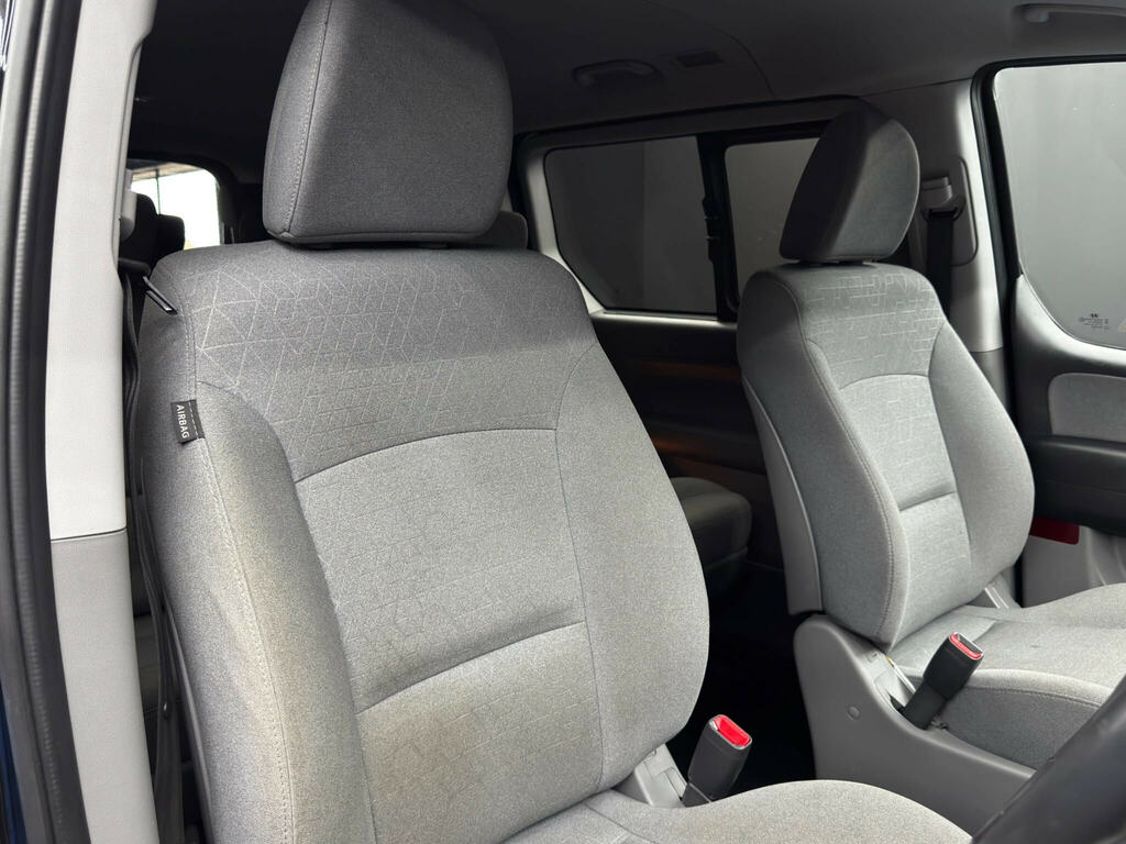 Hyundai I800 2.5 Crdi Se Nav 134 Bhp Silver #12