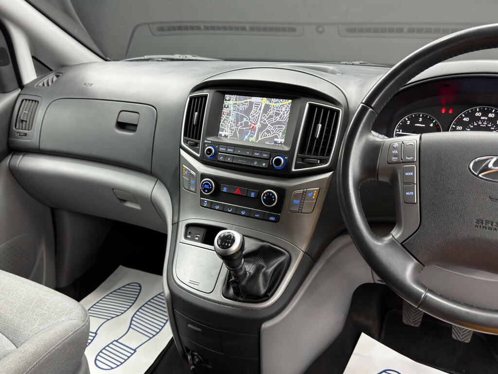 Hyundai I800 2.5 Crdi Se Nav 134 Bhp Silver #22