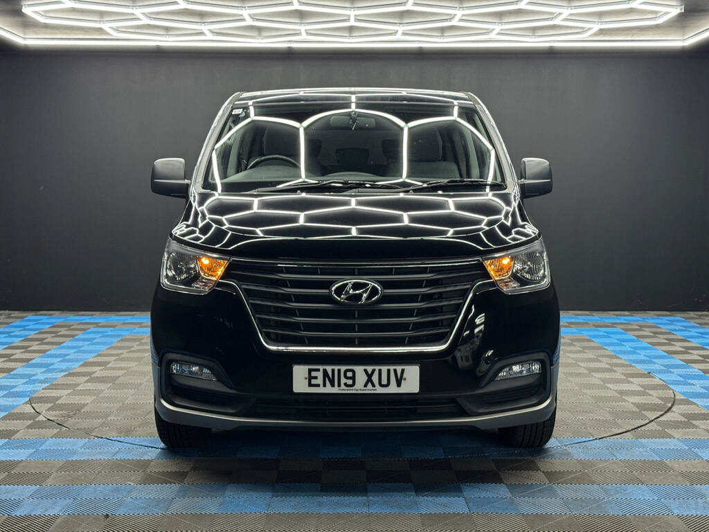 Hyundai I800 2.5 Crdi Se Nav Euro 6 Black #2