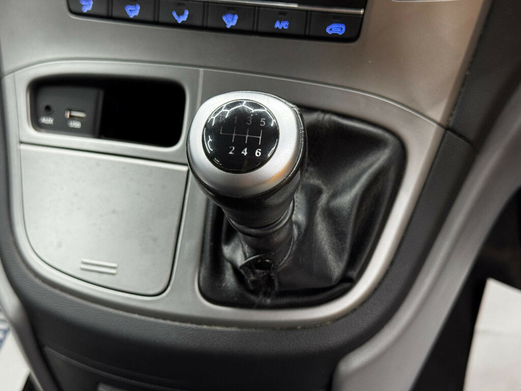 Hyundai I800 2.5 Crdi Se Nav 134 Bhp Silver #24