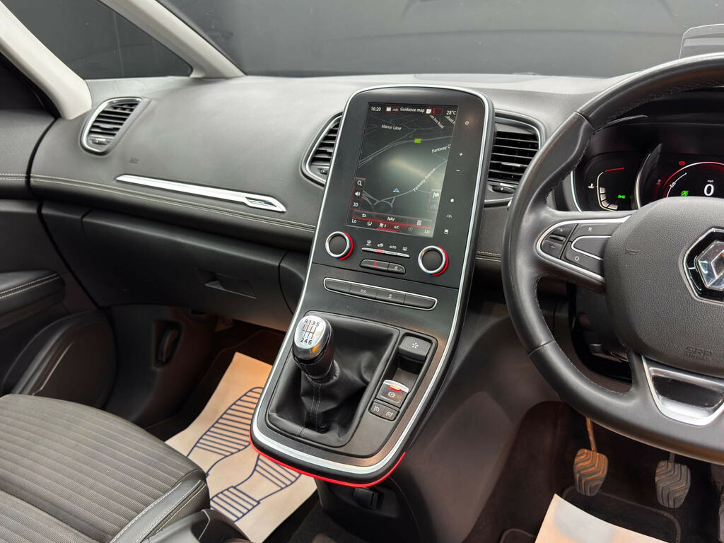Renault Grand Scenic 1.3L Iconic Grey #24