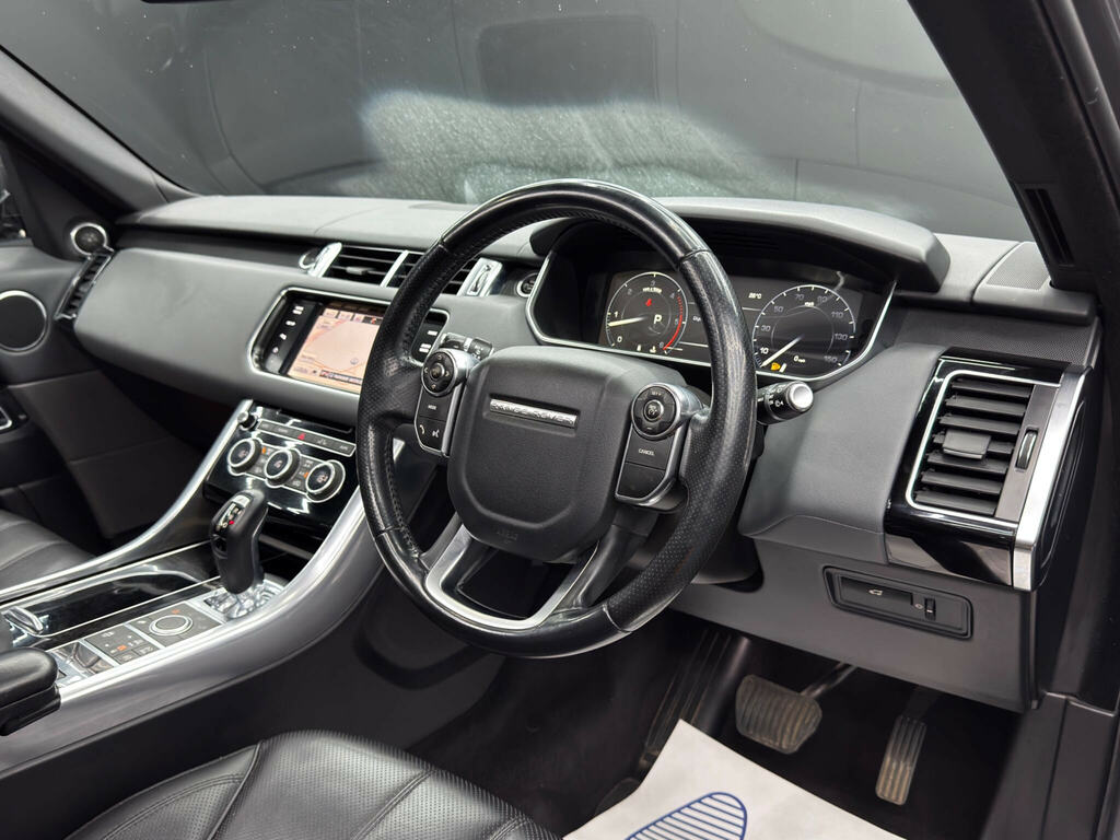 Land Rover Range Rover Sport Sdv6 Hse Dynamic Black #9