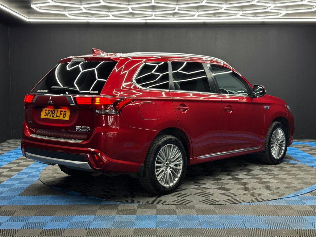 Mitsubishi Outlander 2.0H 12Kwh 4H Cvt 4Wd Euro 6 Ss Red #5