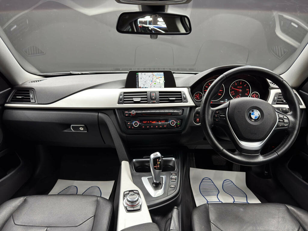 BMW 4 Series Gran Coupe 420D M Sport White #10