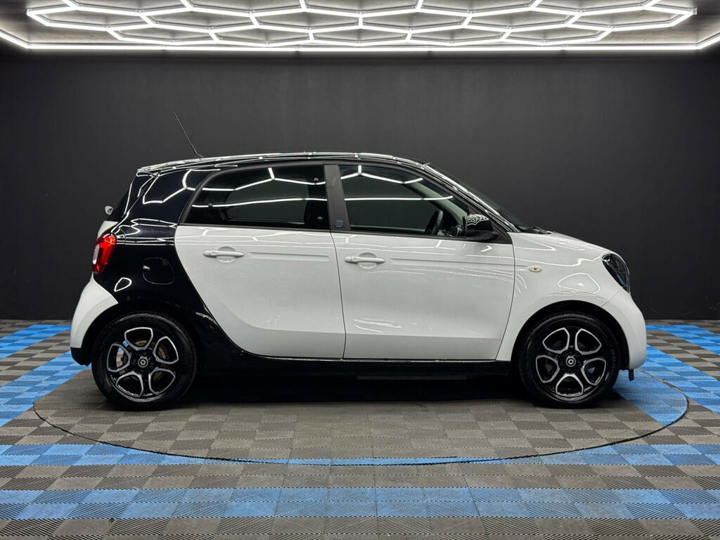Smart Forfour Eq 17.6Kwh Prime Premium 22Kw Charger Black #4