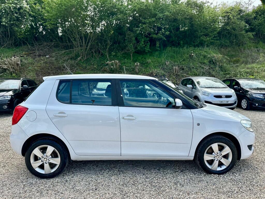 Skoda Fabia 1.2 Tsi Se Dsg Euro 5 White #4