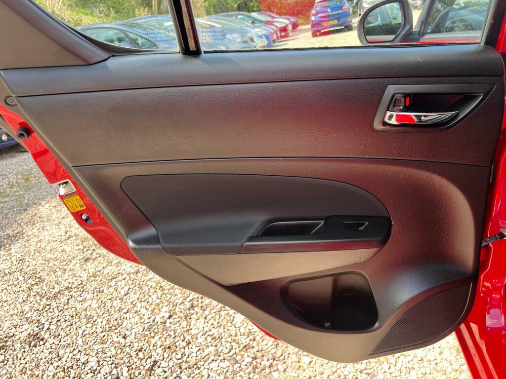 Suzuki Swift Sz2 Red #34
