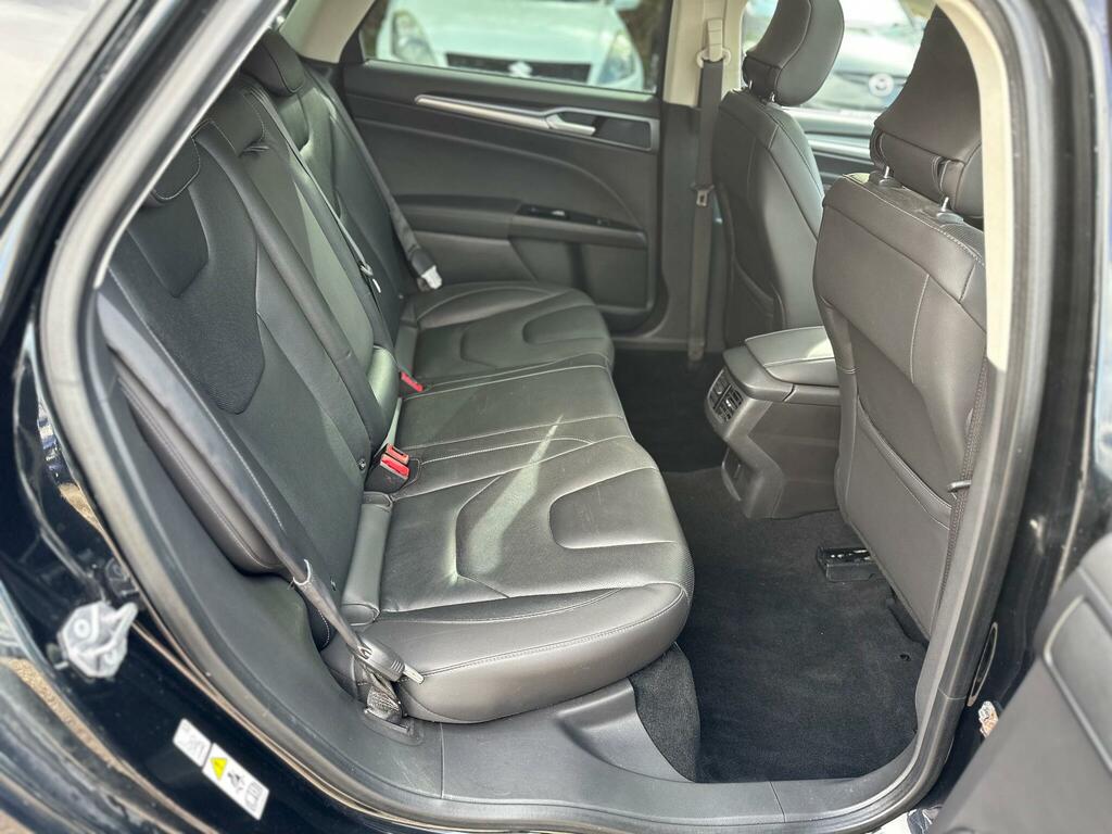 Ford Mondeo Titanium Blue #16