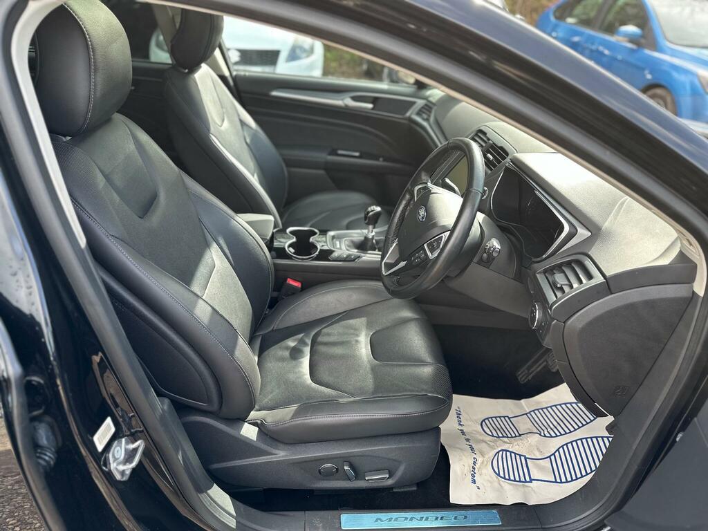Ford Mondeo Titanium Blue #13