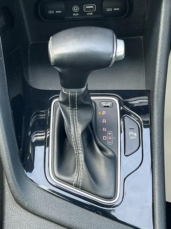 Kia Niro Black #24